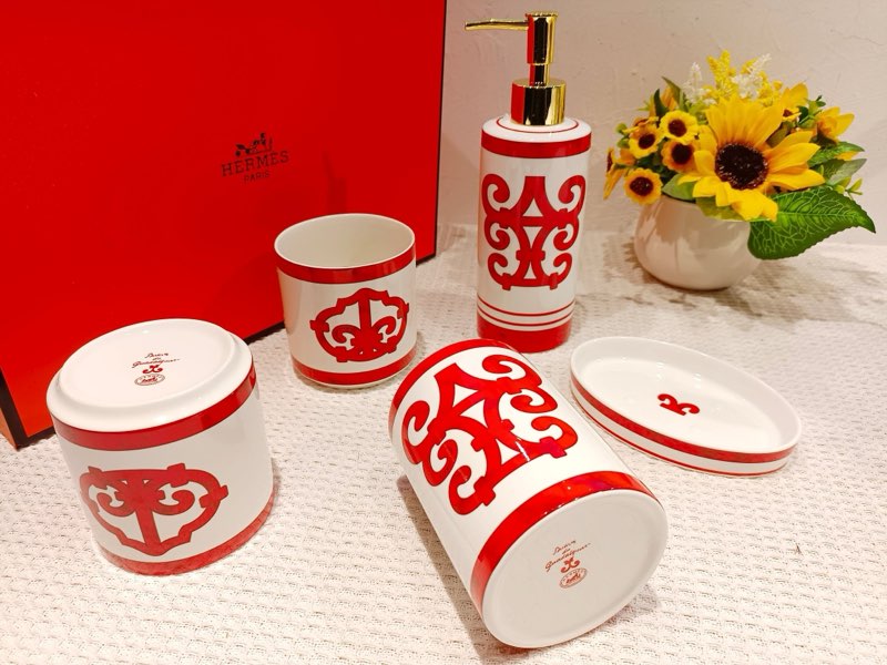 wholesale quality hermes bathroom accessories set model no. 2